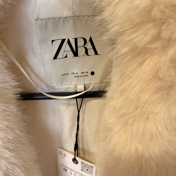 Zara White Faux Fur Jacket - Picture 4 of 5